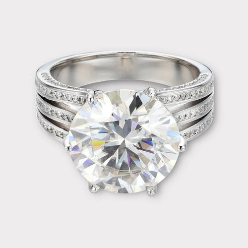 10 CT Moissanite Ring