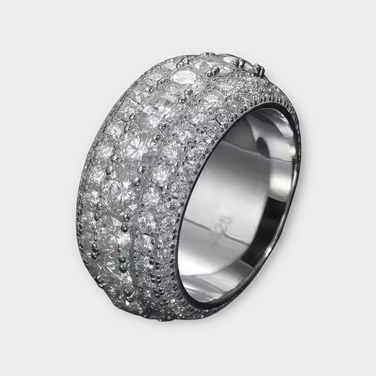 Single Row Moissanite Ring